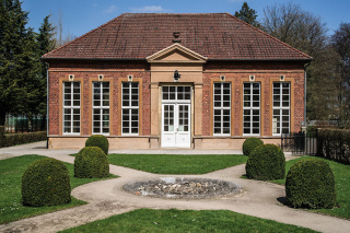 Miriam Jonas, Alias, 2013